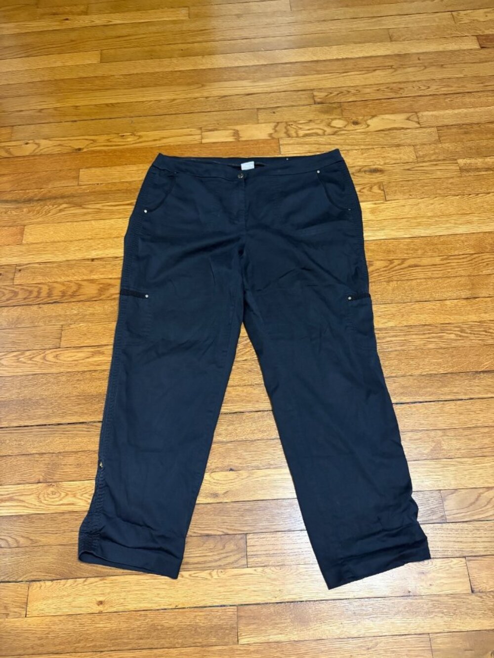 Chico's Womens Ankle Pants Size 3 (US 16) Black Roll Tab Snap Leg Casual Stretch